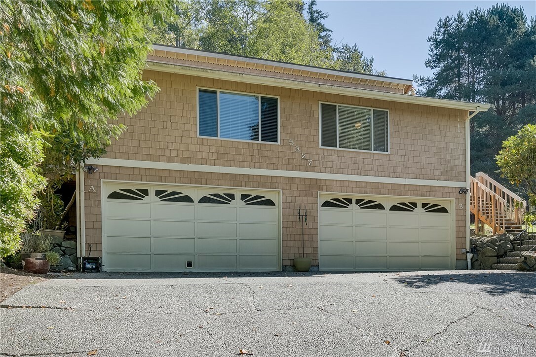 Property Photo:  5327 Glenwood Ave  WA 98203 