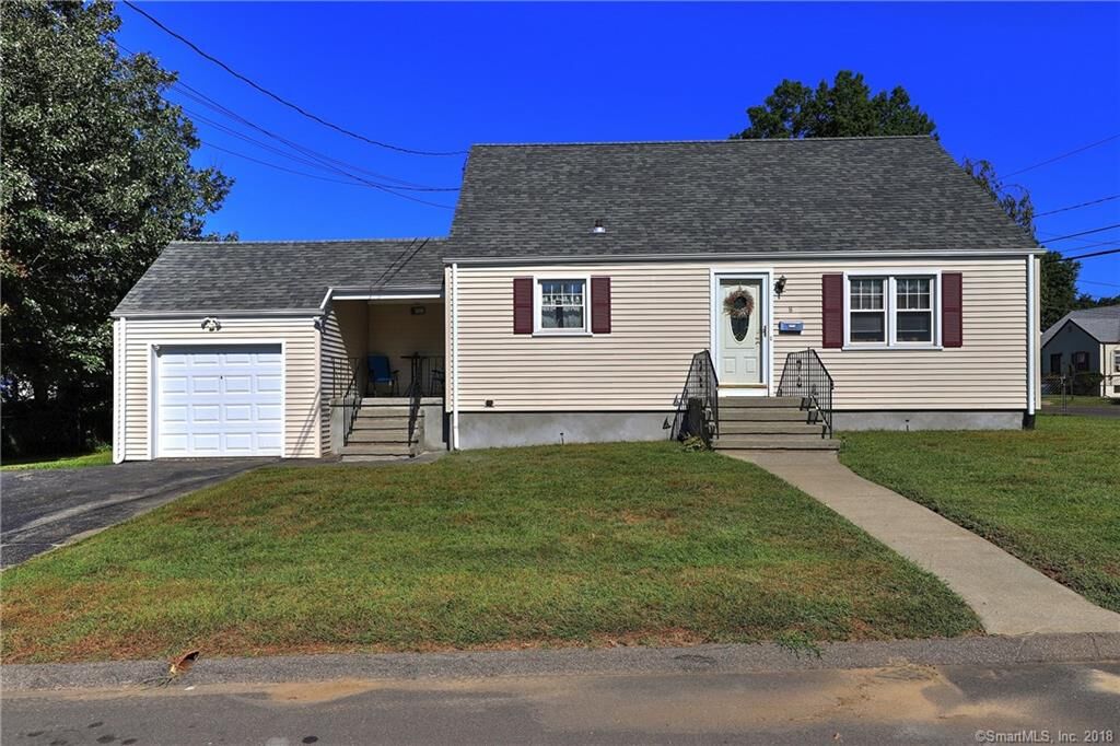 Property Photo:  8 Wiebe Avenue  CT 06614 