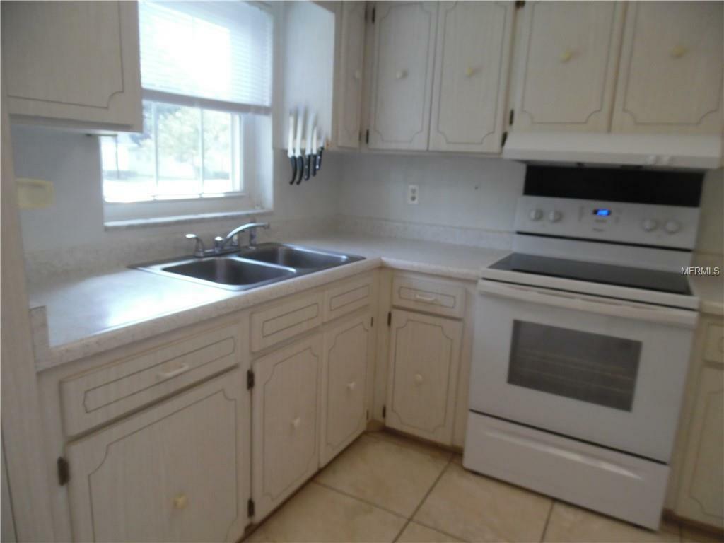 Property Photo:  1672 S Lake Avenue 5  FL 33756 