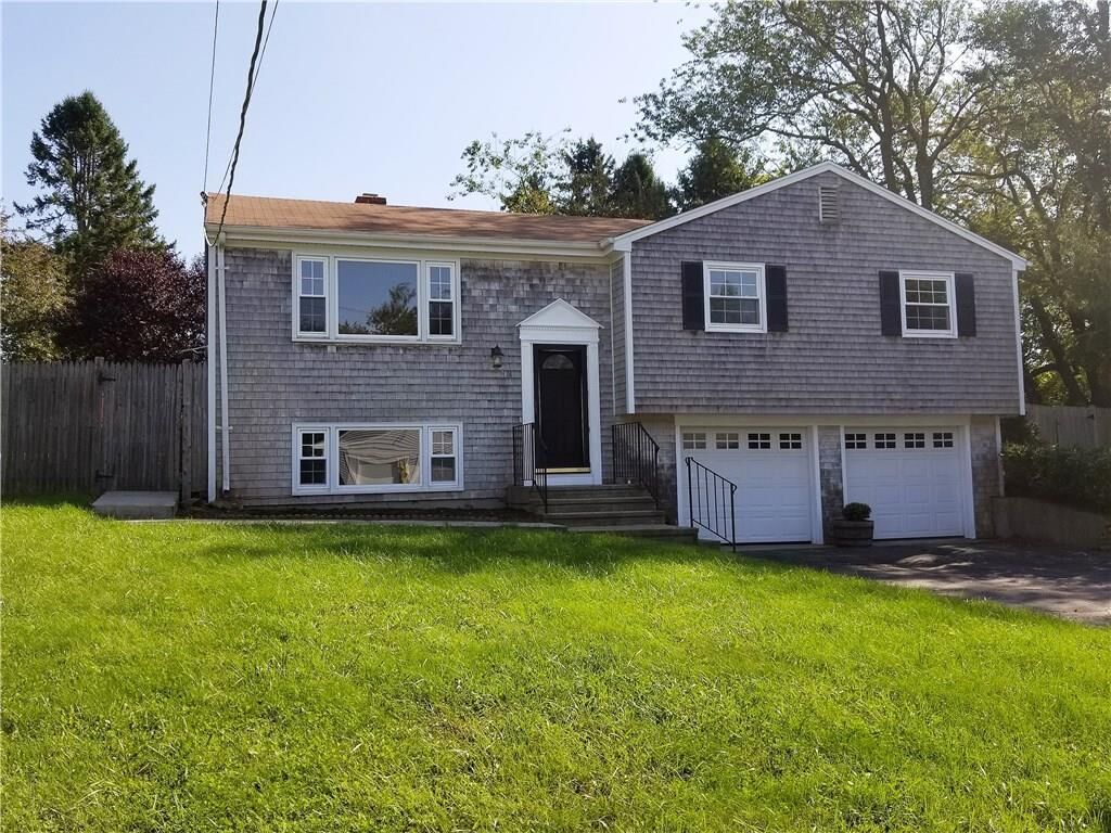 Property Photo:  74 Buckwheat Av  RI 02871 