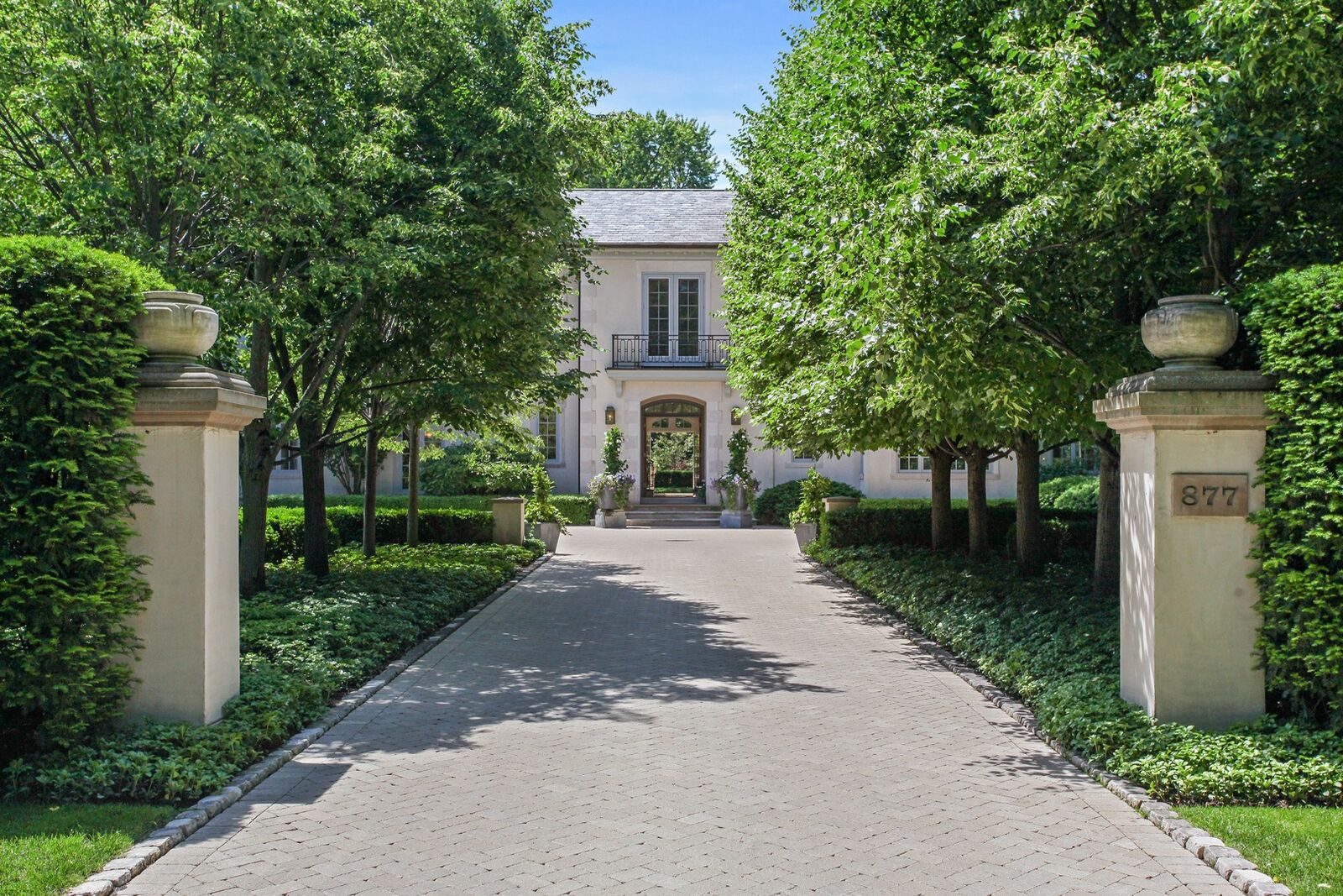 Property Photo: 877 East Westminster IL 60045