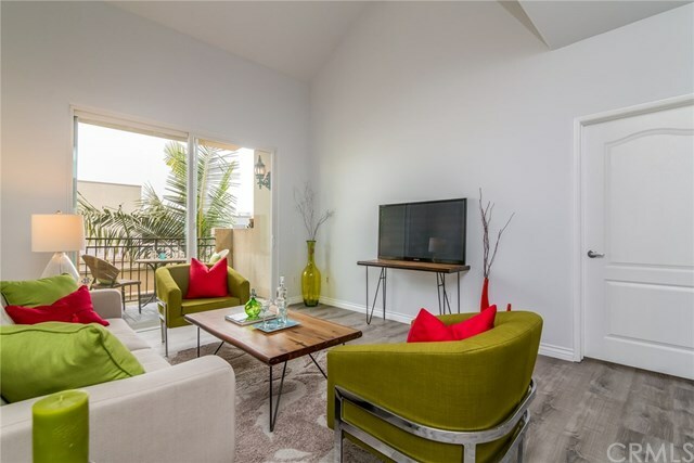 Property Photo:  4060 Glencoe Avenue 417  CA 90292 