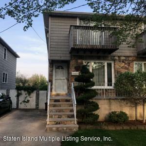 Property Photo:  7 Echo Place  NY 10314 