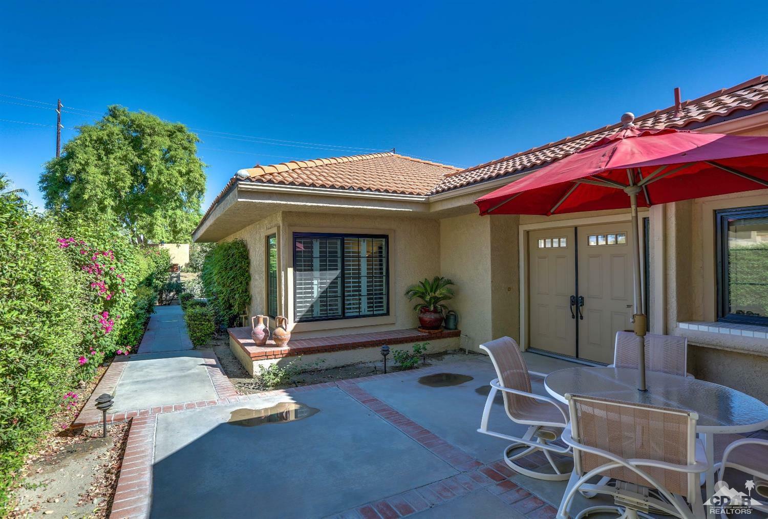 Property Photo:  17 Acapulco Drive  CA 92260 