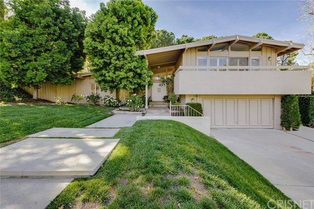 Property Photo:  19763 Greenbriar Drive  CA 91356 