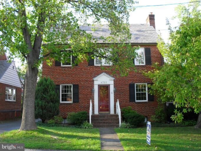 Property Photo:  4723 24th Street N  VA 22207 