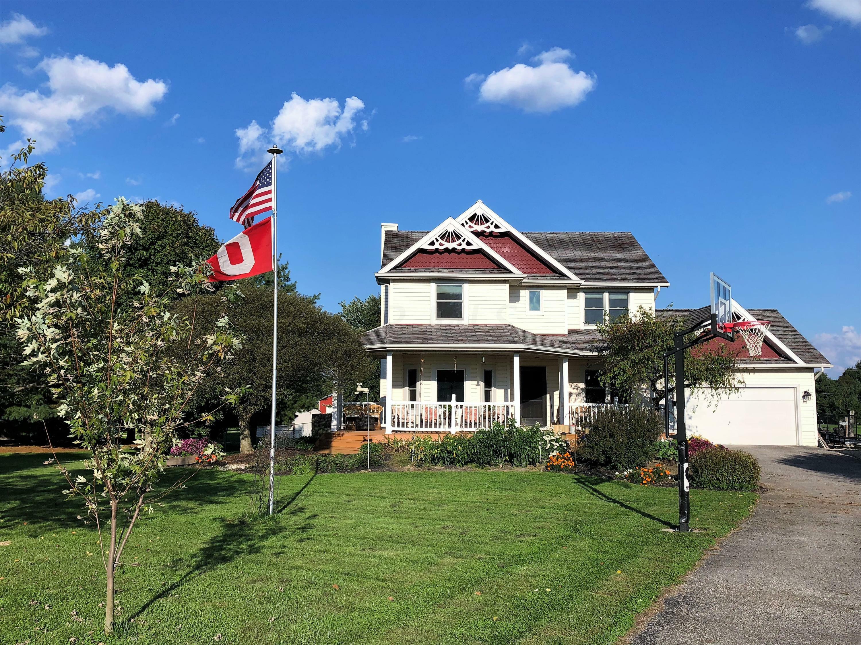 Property Photo: 7541 Gale SW Road OH 43062