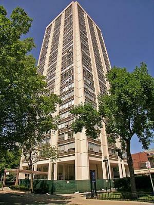 Property Photo: 70 West Burton Place 2407 IL 60610