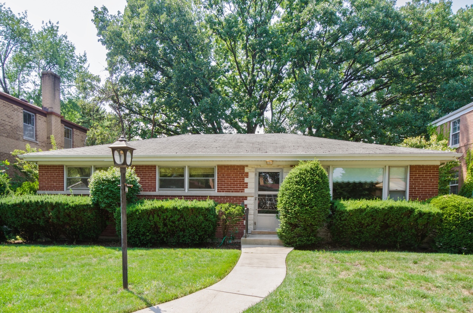 Property Photo:  8710 Springfield Avenue  IL 60076 