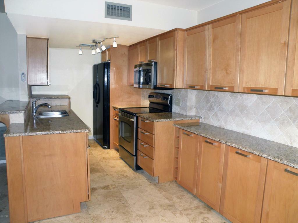 Property Photo:  14256 N Boxwood Lane  AZ 85268 