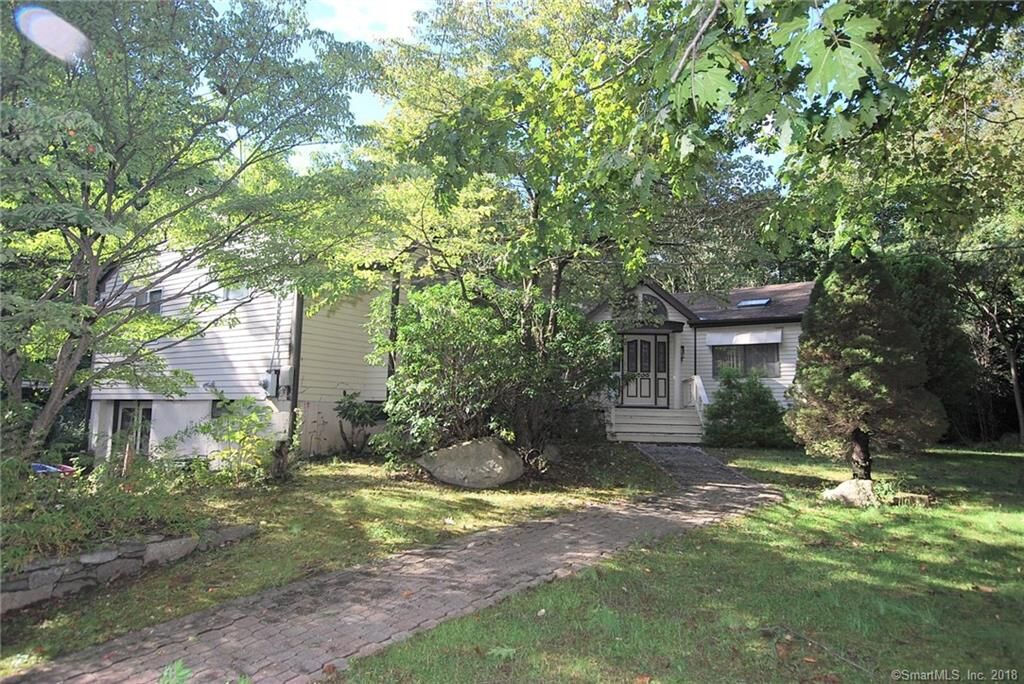 Property Photo:  9 Belair Road  CT 06850 