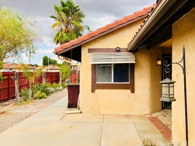 Property Photo:  26080 Shadywood Street  CA 92586 