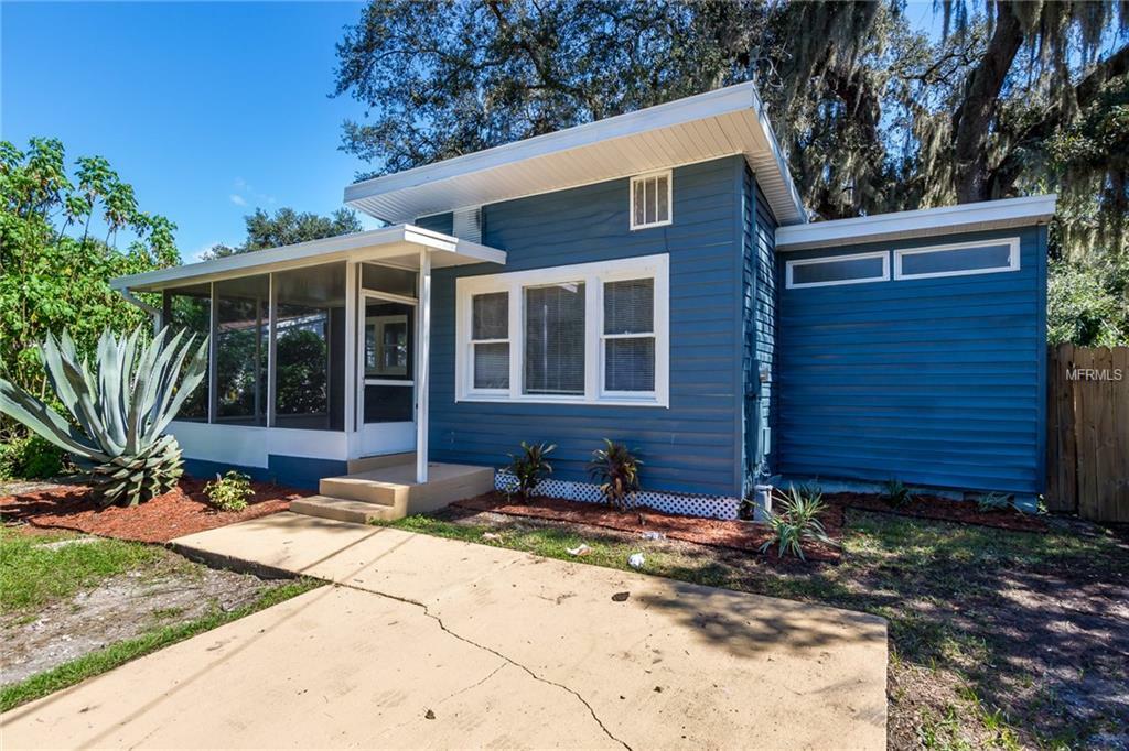 Property Photo:  8711 N Dexter Avenue  FL 33604 