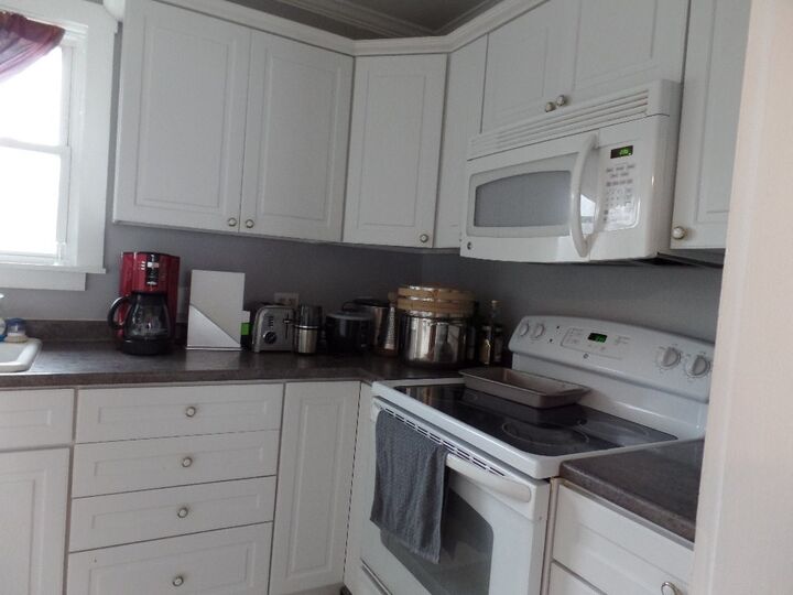 Property Photo: 31 Riddle Street 2 NH 03102