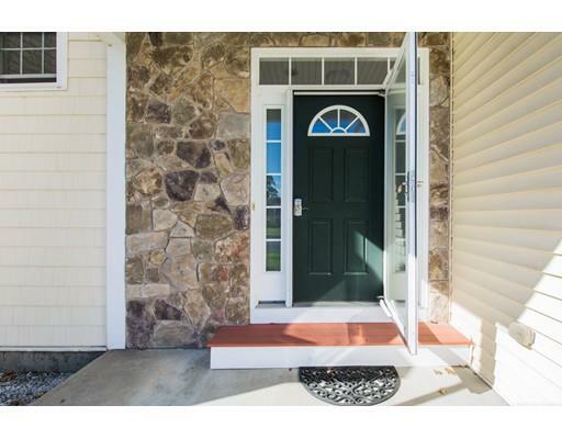 Property Photo: 20 Minuteman Lane 10 MA 01886
