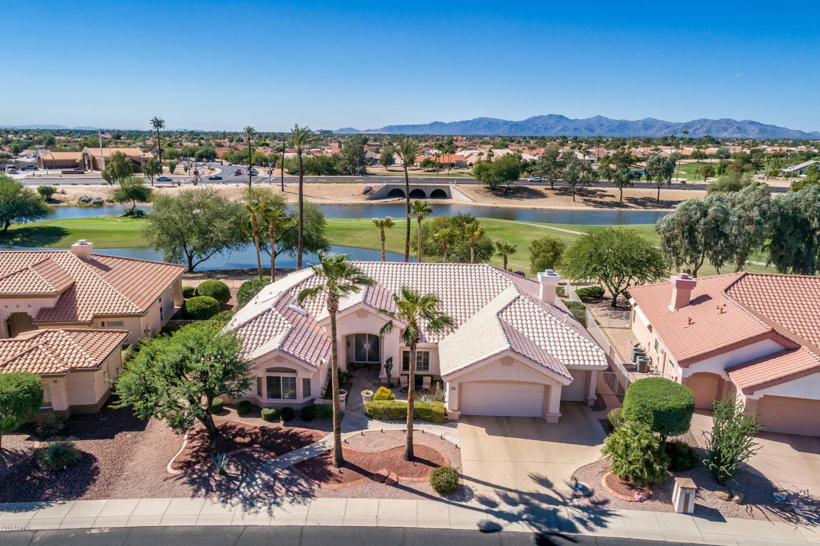 Property Photo:  22030 N Golf Club Drive  AZ 85375 