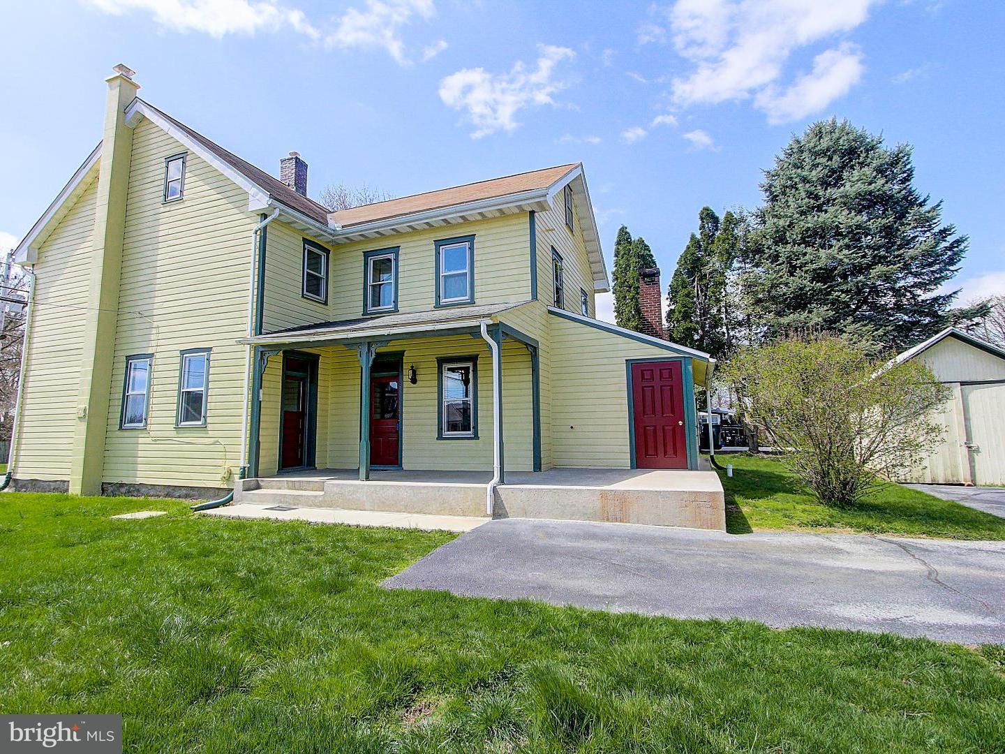 Property Photo: 218 Miller Street PA 17579