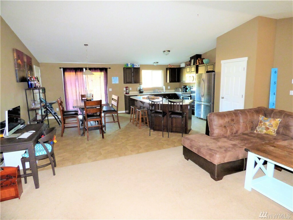 Property Photo:  223 Flatt Rd  WA 98626 