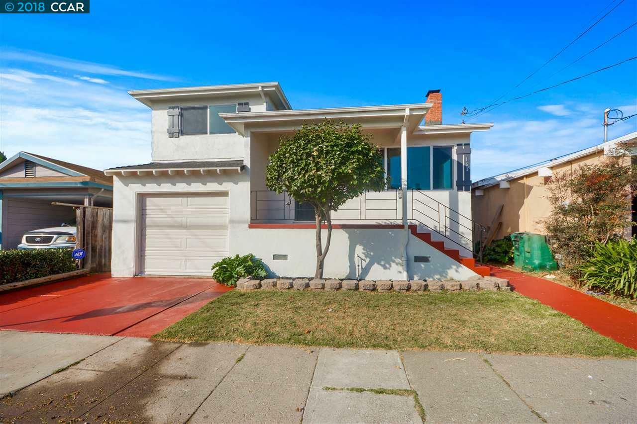 Property Photo: 153 16th St CA 94801