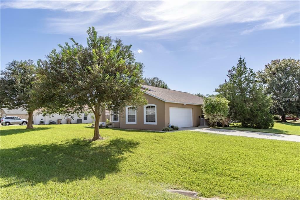 Property Photo:  10200 Spring Moss Avenue  FL 34711 