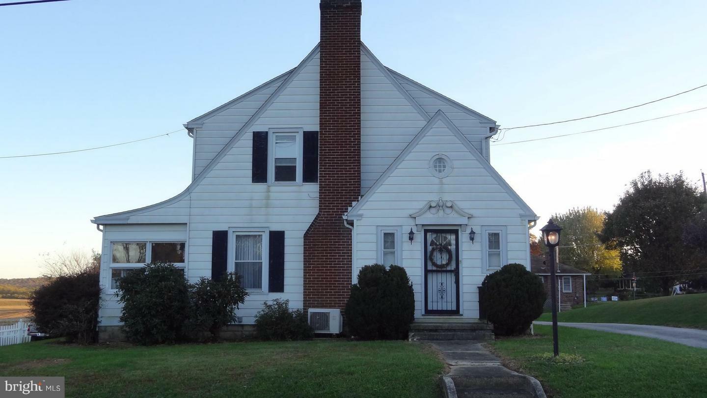 Property Photo:  4708 E Prospect Road  PA 17406 