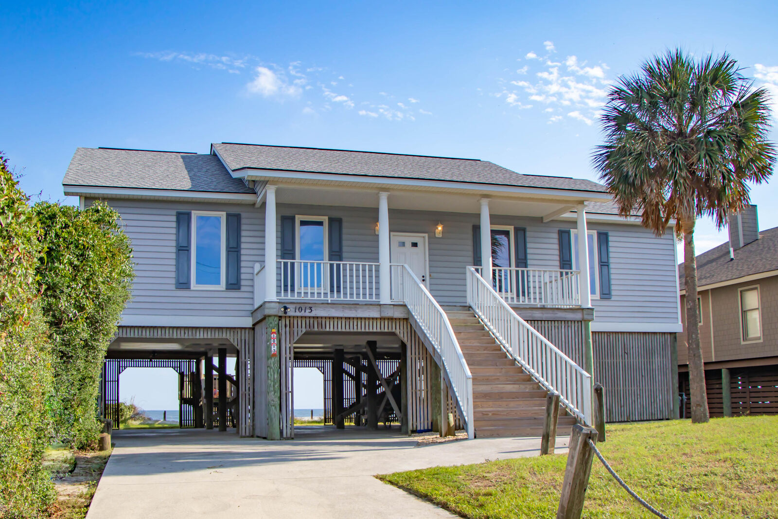 Property Photo: 1013 E Arctic Avenue SC 29439