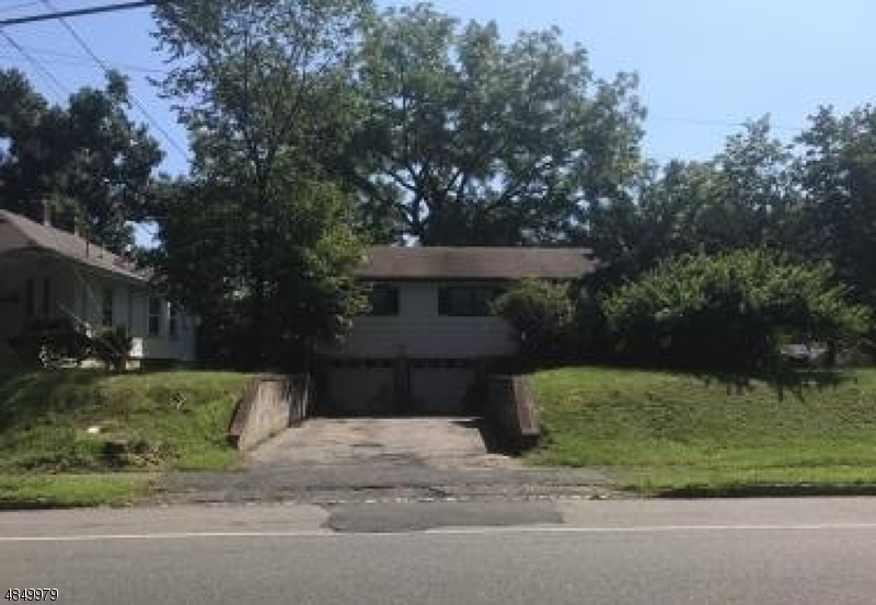 Property Photo: 156 N Livingston Ave NJ 07039