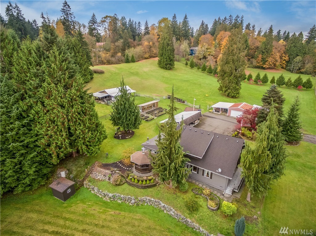 Property Photo:  16810 Connelly Rd  WA 98296 