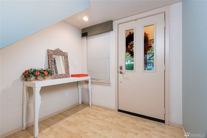 Property Photo:  2271 NW Boulder Way Dr  WA 98027 