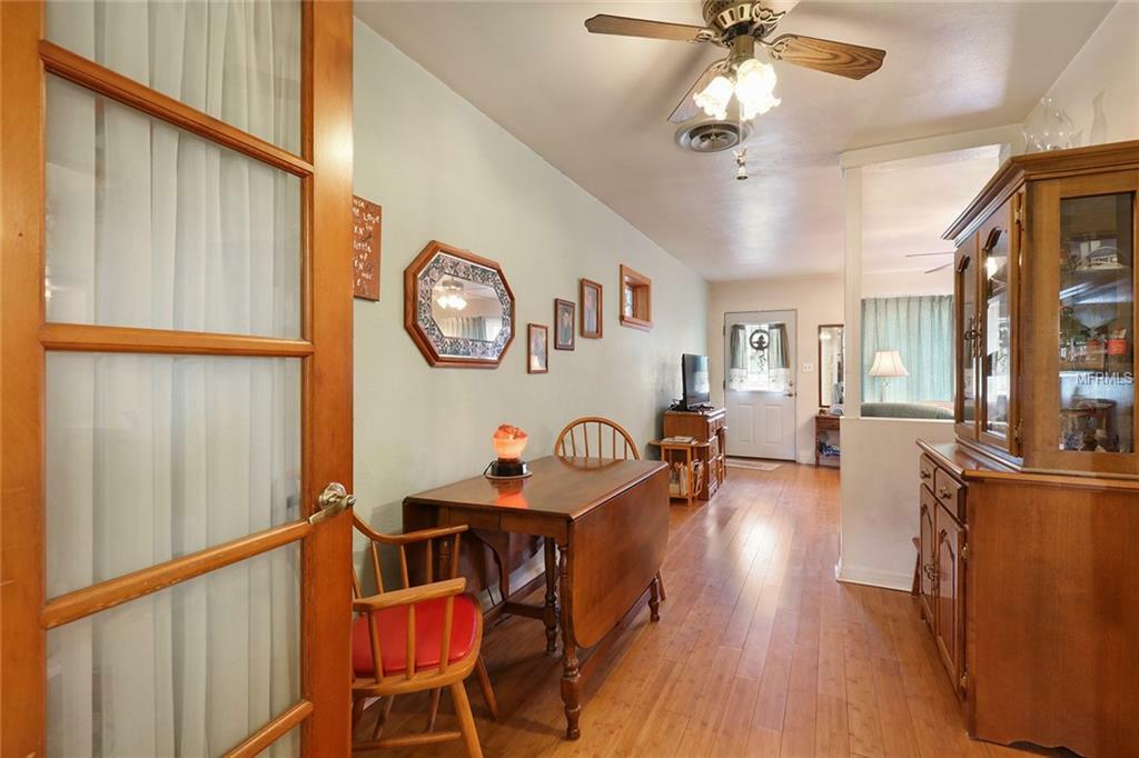 Property Photo: 706 Carew Avenue FL 32804