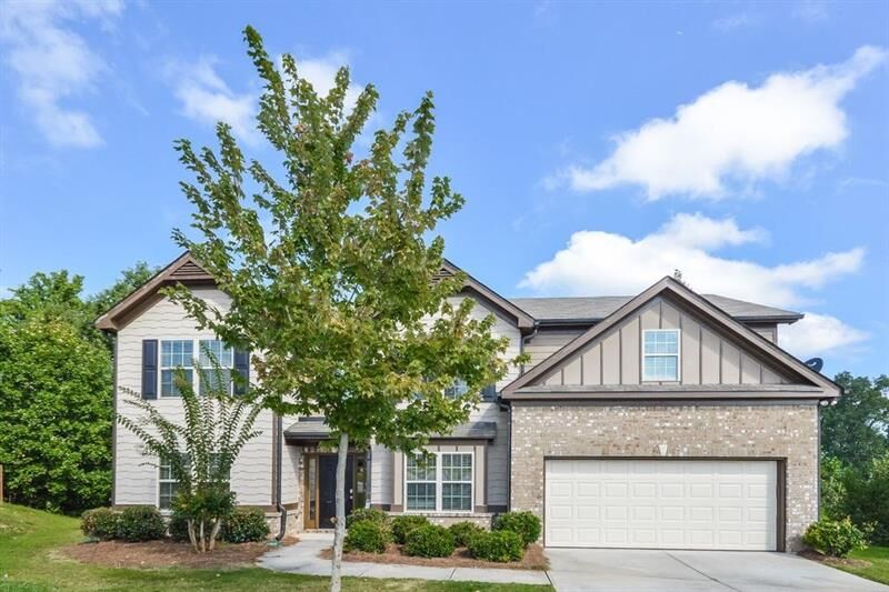 Property Photo: 228 Stone Cold Street 30019