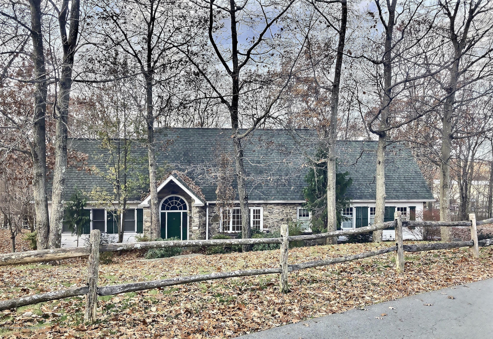 Property Photo:  502 S Skyline Drive  PA 18411 