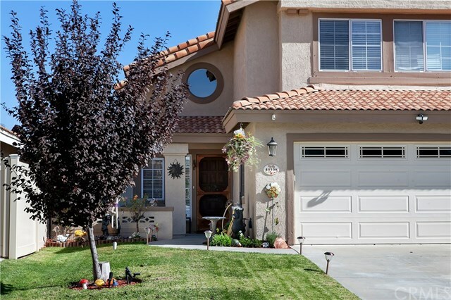 Property Photo: 40108 Villa Venecia CA 92591
