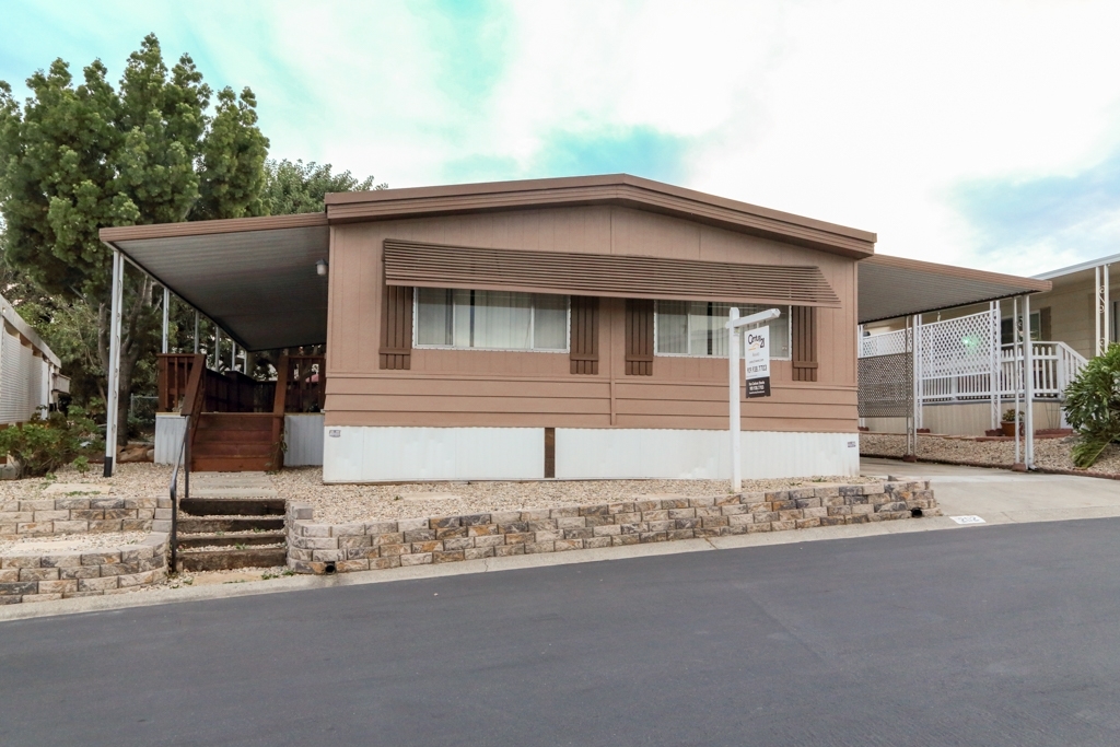 Property Photo:  3535 Linda Vista 202  CA 92078 