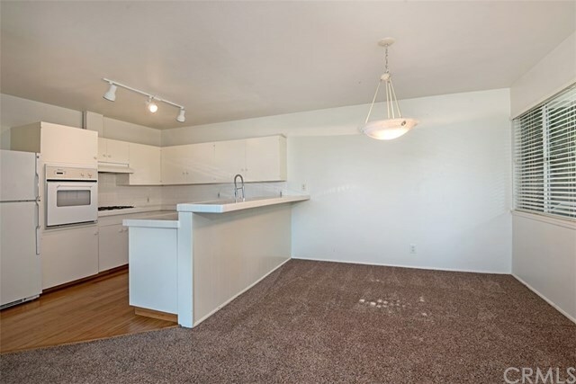 Property Photo:  2565 Glenneyre Street  CA 92651 