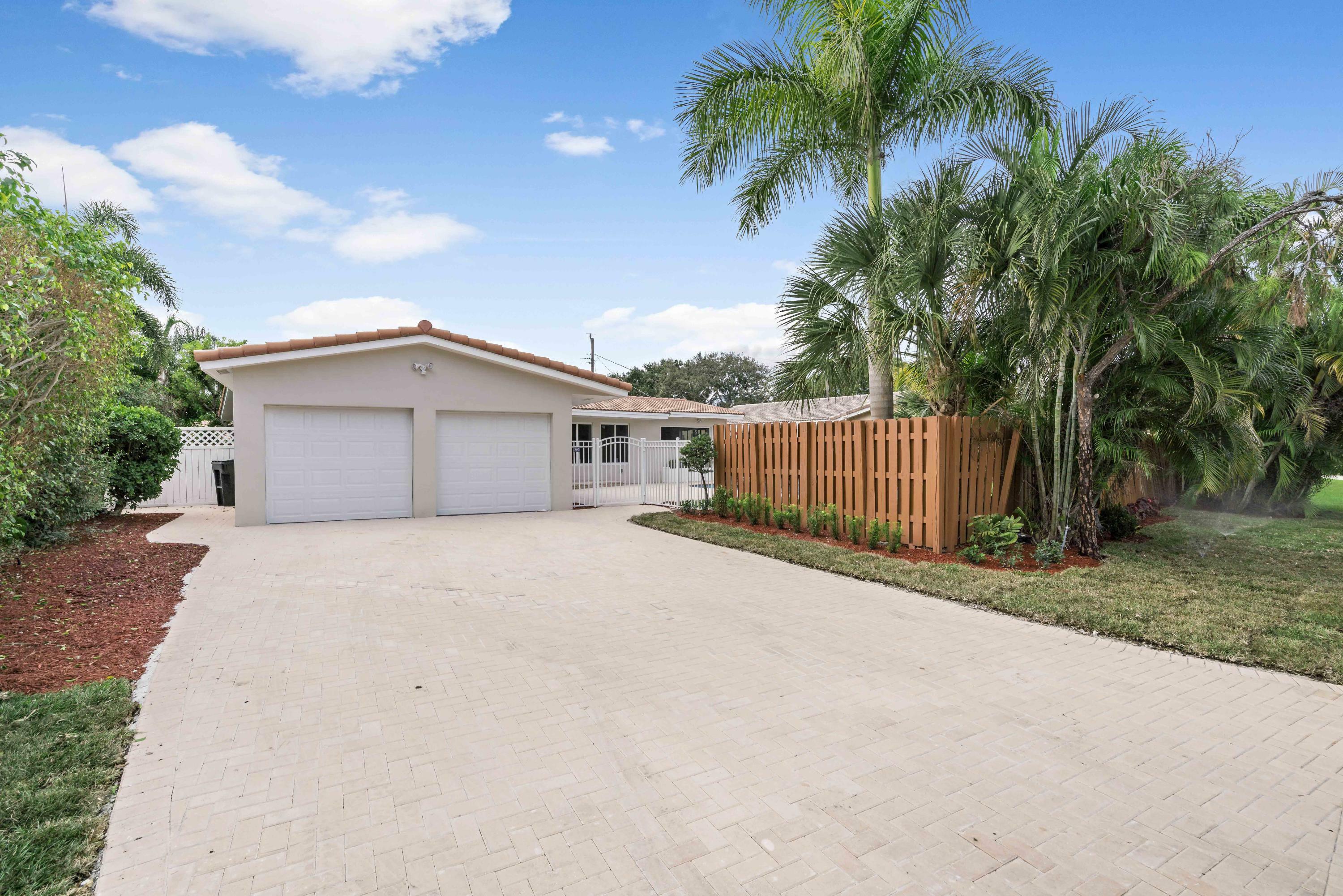 Property Photo:  5931 NE 15th Terrace  FL 33334 