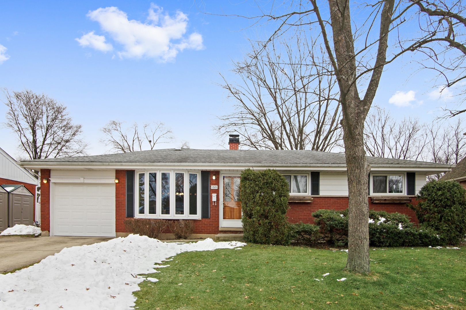 Property Photo:  1521 North Walnut Avenue  IL 60004 