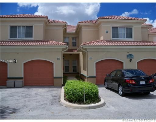 Property Photo: 2524 Centergate Dr 103 FL 33025