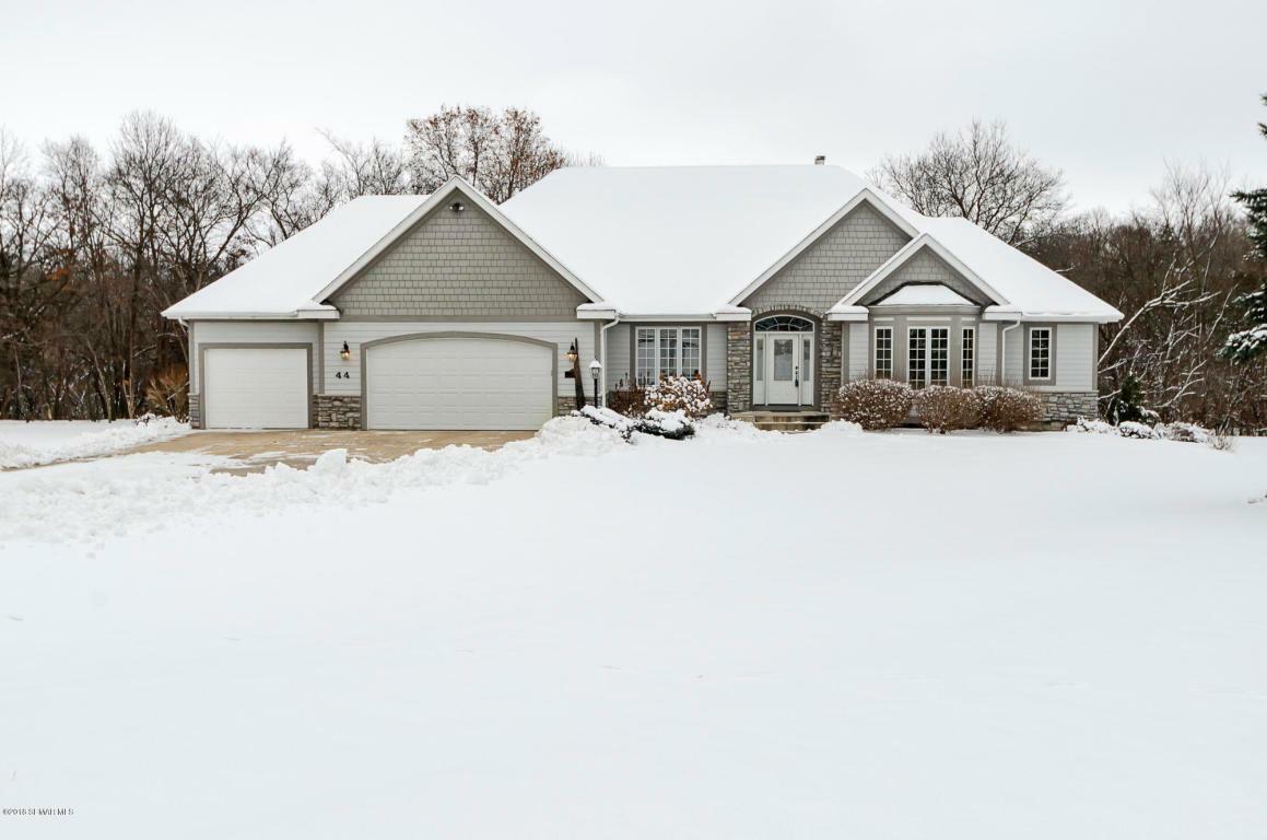 Property Photo: 44 River Bluff Place NW MN 55901