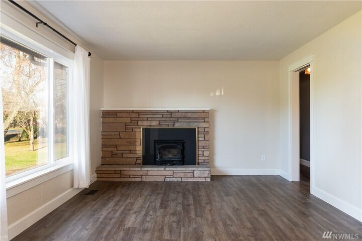 Property Photo:  300 Gardner Rd  WA 98233 