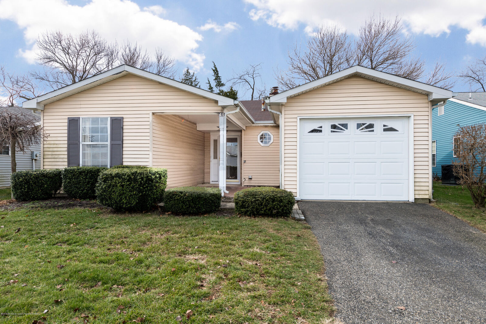 Property Photo: 41 Mansfield Drive NJ 08724