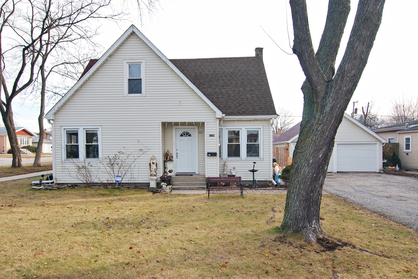 Property Photo:  3759 Elder Lane  IL 60176 