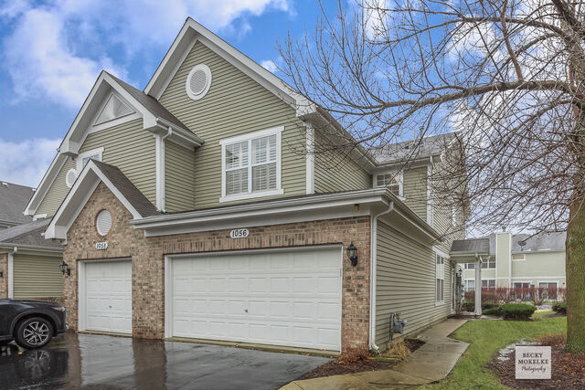 Property Photo:  1056 Sheridan Circle  IL 60563 