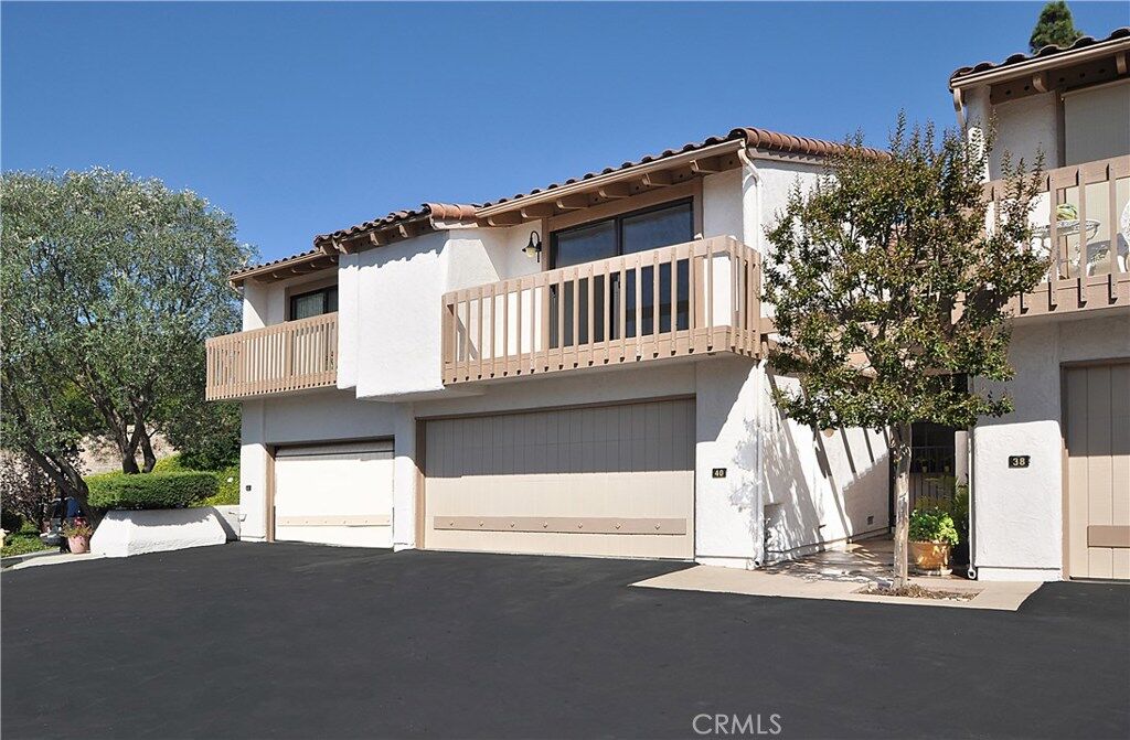 Property Photo:  40 Seaview Drive N  CA 90274 