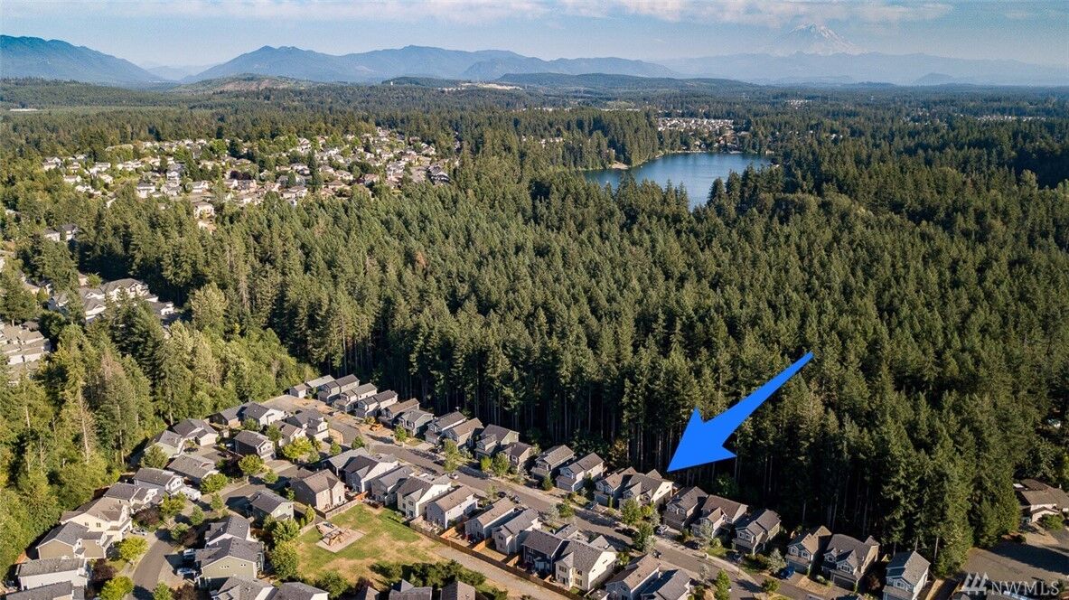 Property Photo:  22427 SE 244th St  WA 98038 