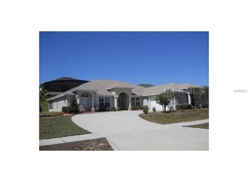 Property Photo:  11719 Regal Ridge Lane  FL 34711 