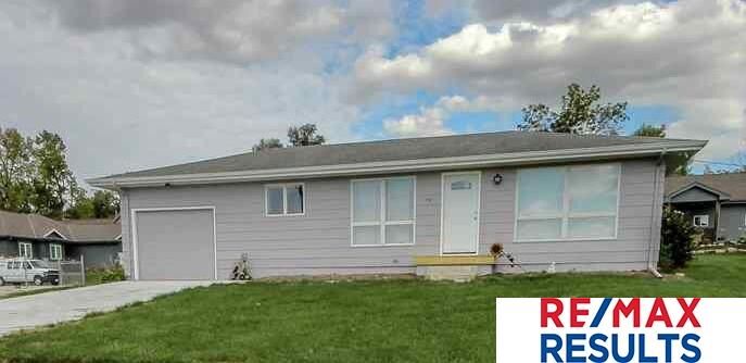 Property Photo: 325 S 1 NE 68059