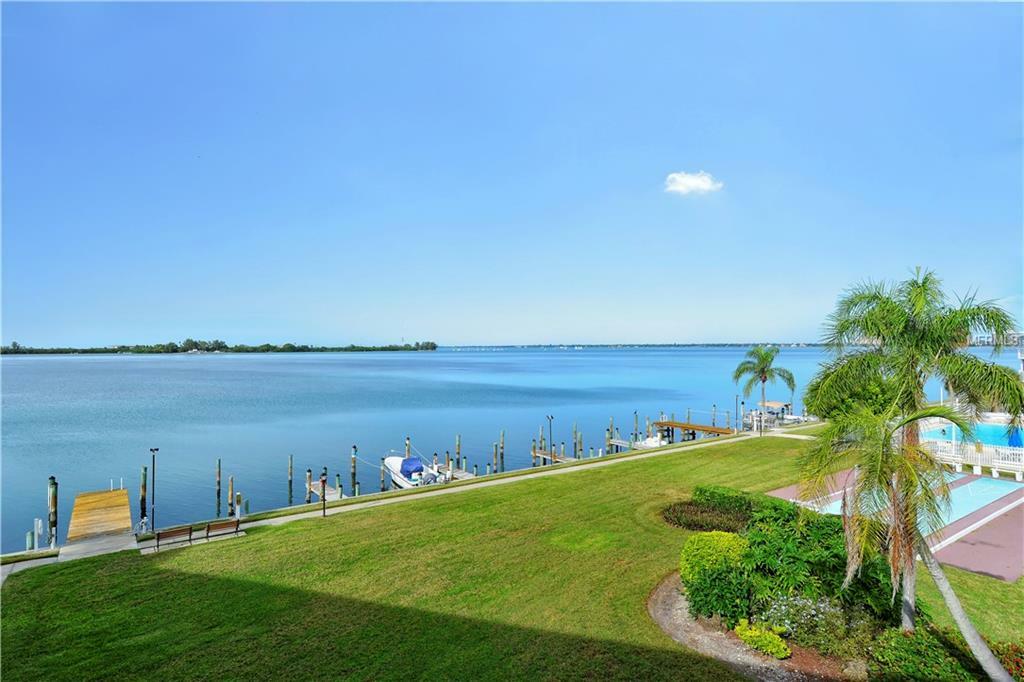 Property Photo:  765 John Ringling Boulevard 35clar  FL 34236 