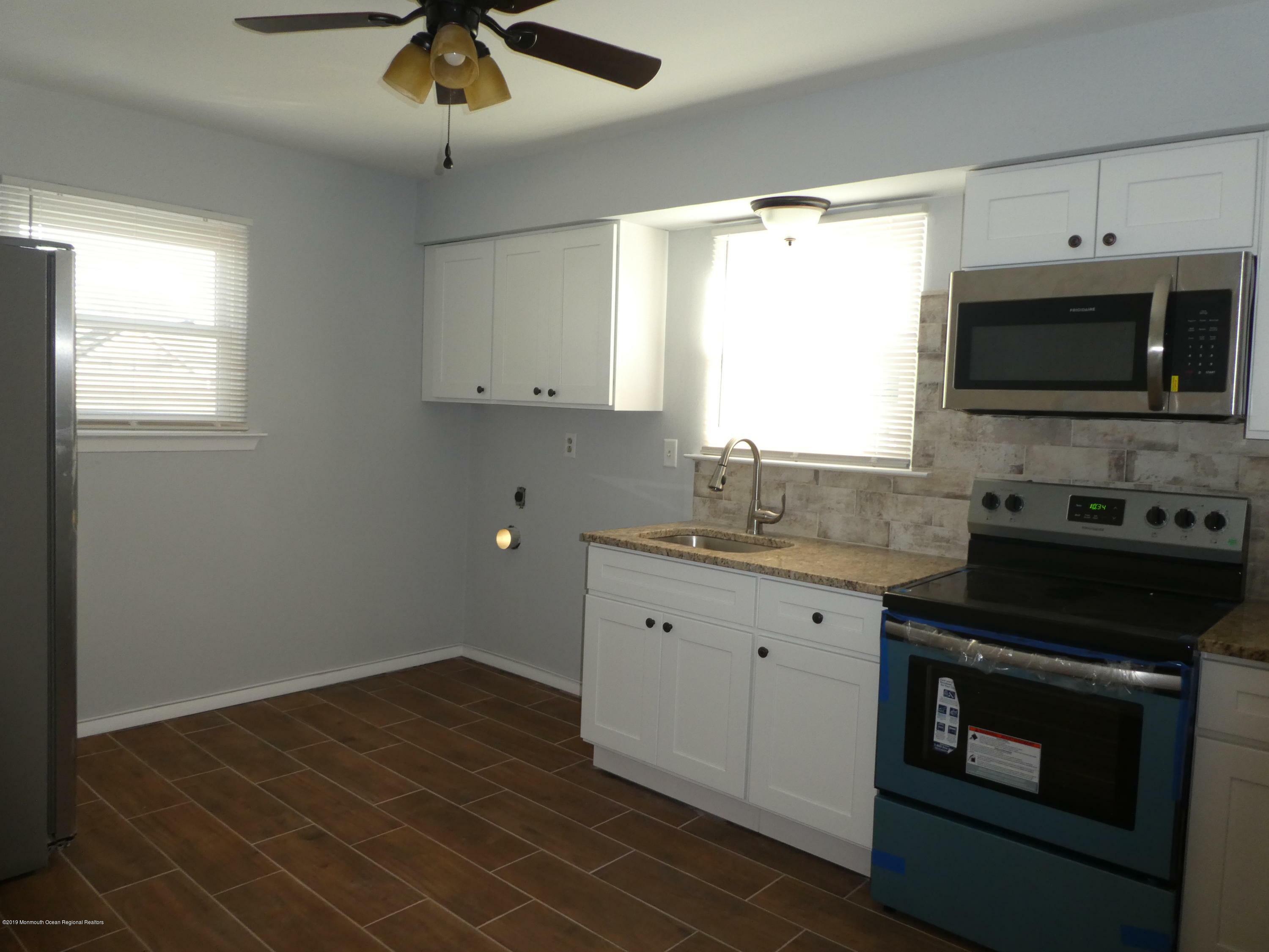 Property Photo:  76 Willis Avenue 2  NJ 07734 