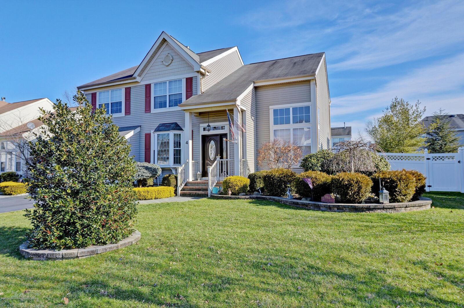 Property Photo:  4 Dunstable Court  NJ 07747 